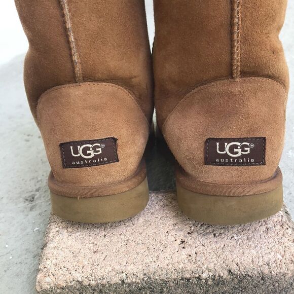 Uggs short  - Picture 7 of 11